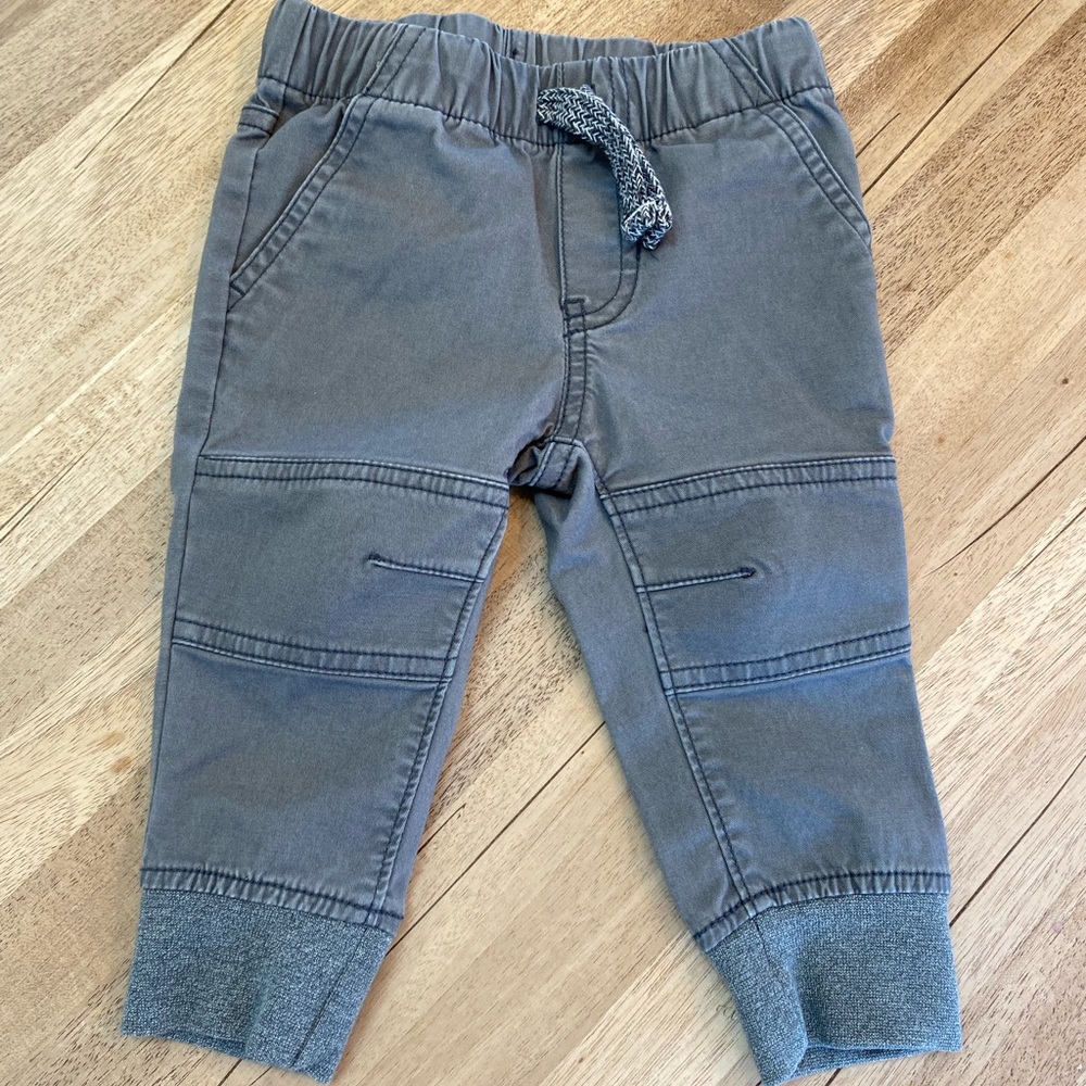 4/$20.00 Gray joggers.